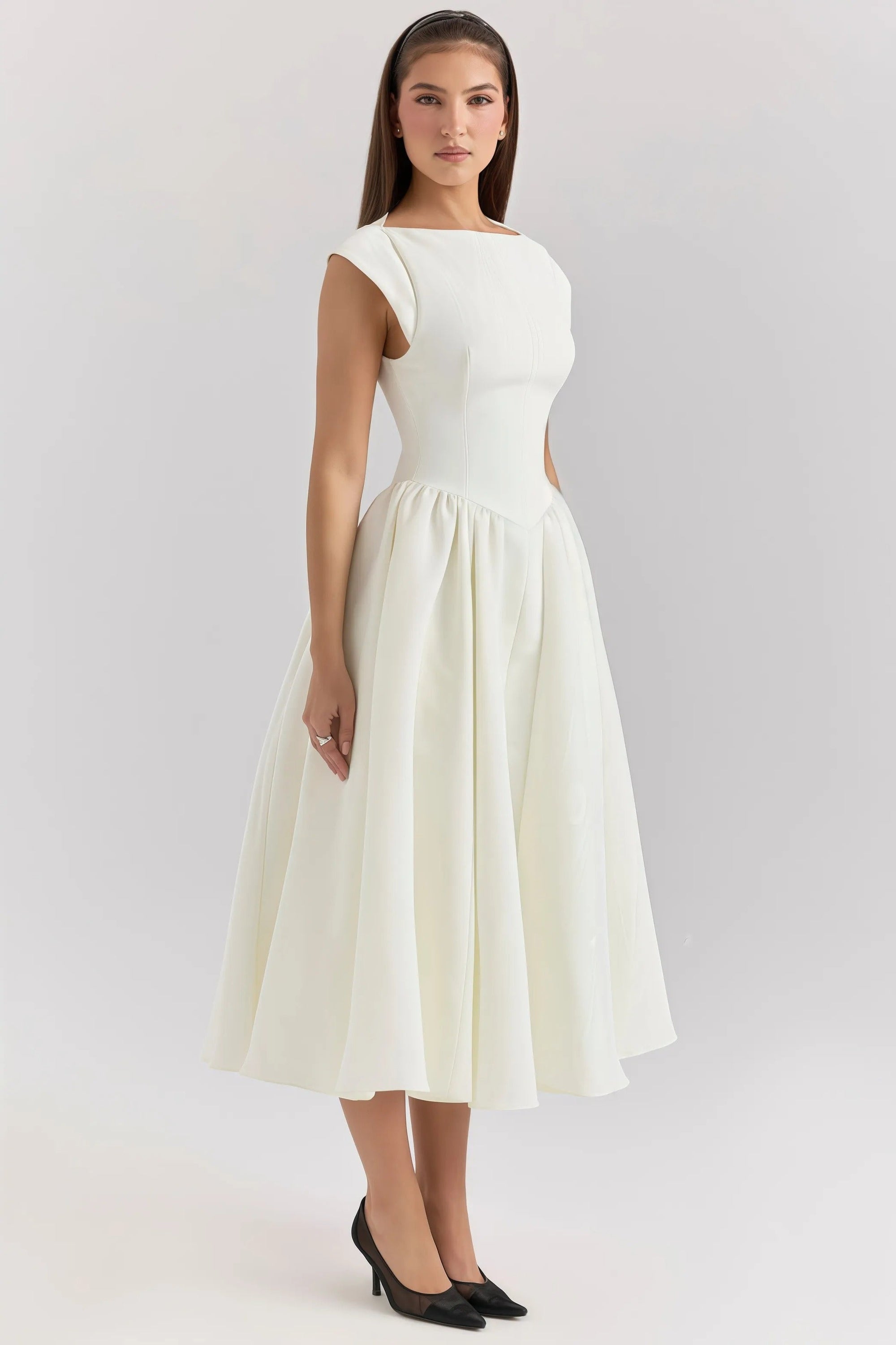 Livia | Festliches Damenkleid Midi mit Rüschen für Elegante Anlässe 0