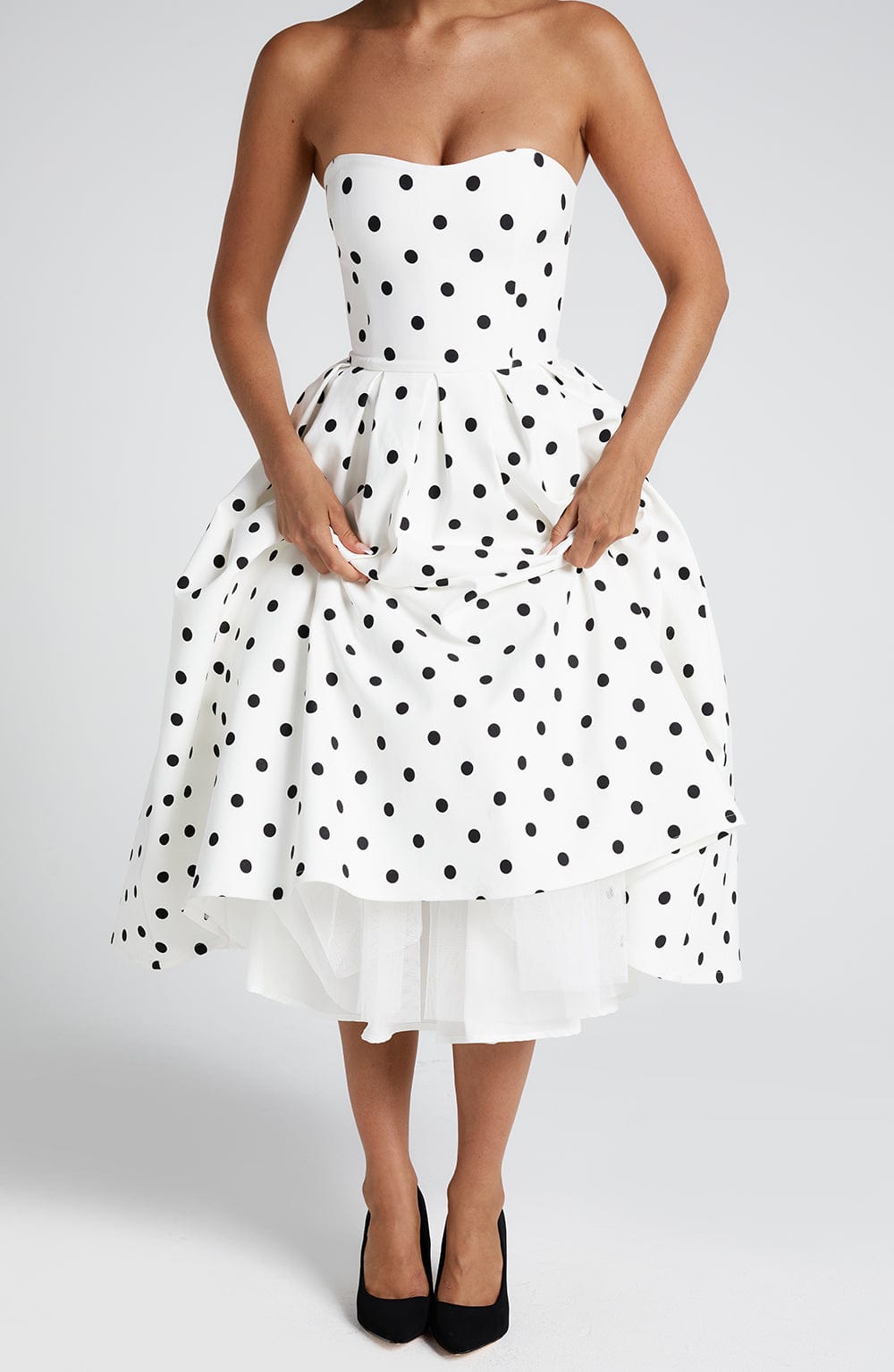 Schwarzes Strapless Midi-Kleid mit Polka-Dots – Figurbetontes Festliches Kleid für Hochzeitsgäste 3
