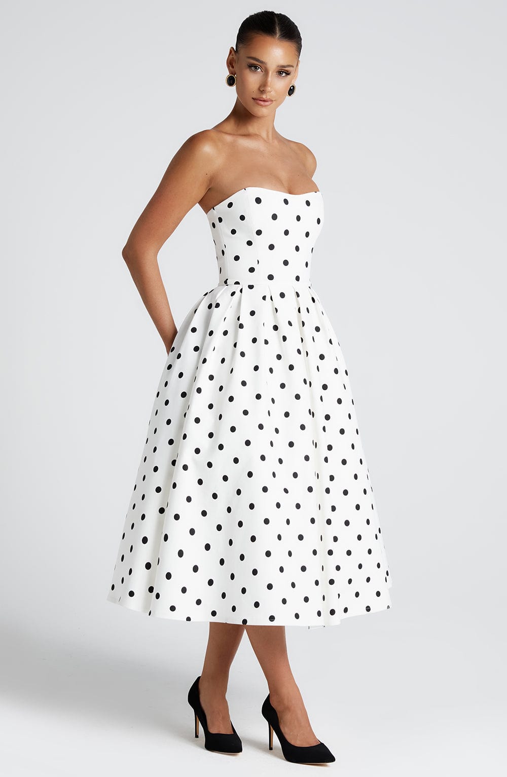 Schwarzes Strapless Midi-Kleid mit Polka-Dots – Figurbetontes Festliches Kleid für Hochzeitsgäste 5